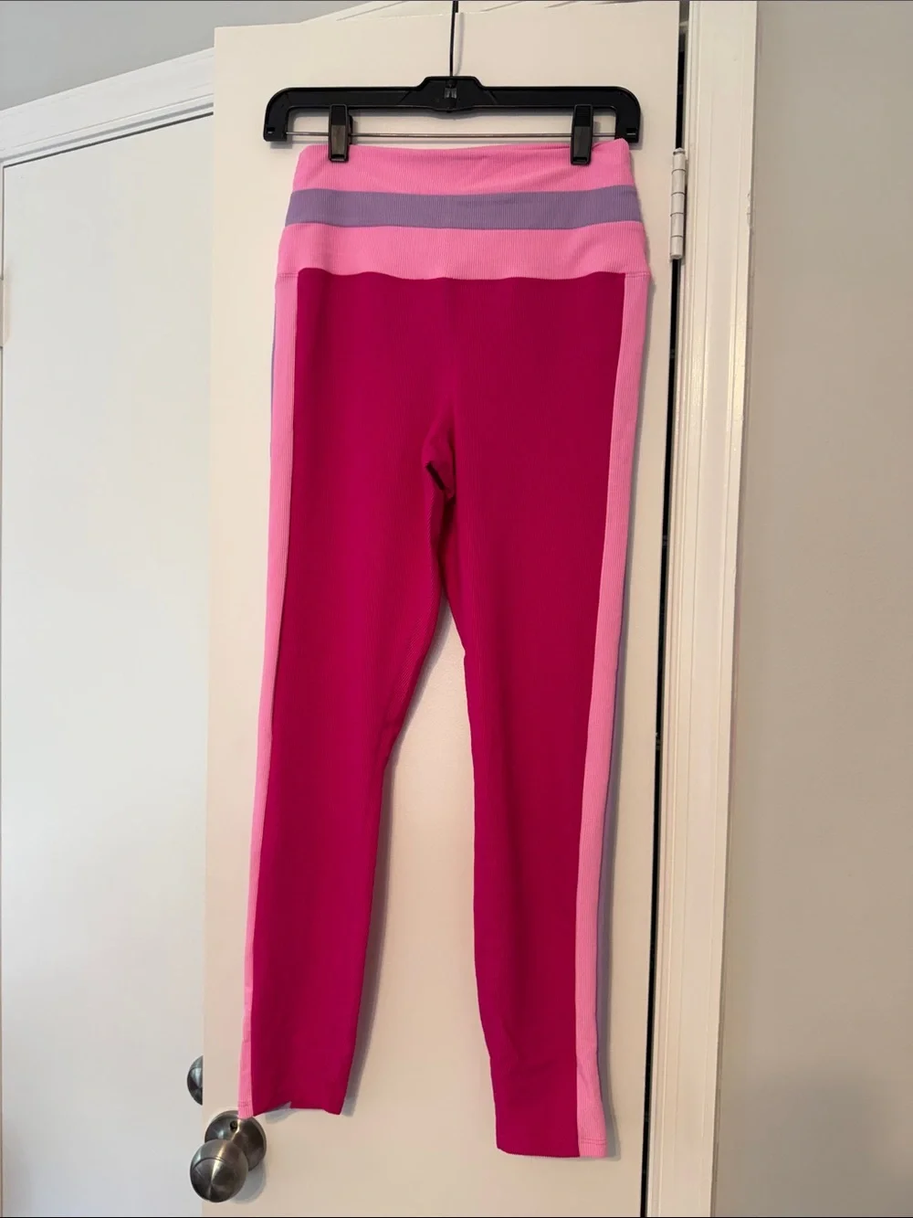 Beach Riot ribbed leggings L Richie, pink, lavender match top in closet NWT
